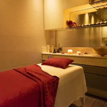 호텔 & Princesa Munia 4*