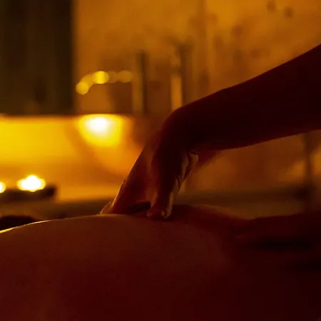 & Princesa Munia Hotel