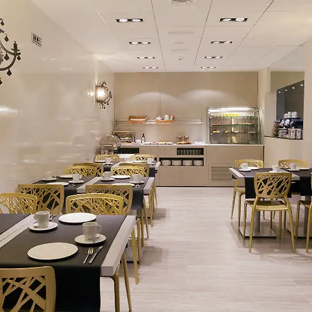 & Princesa Munia Hotel