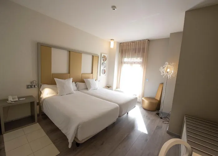 Hotel & Princesa Munia