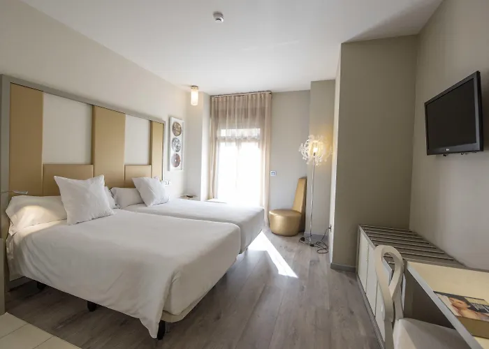 & Princesa Munia 4* Oviede