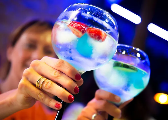 & Princesa Munia Oviede