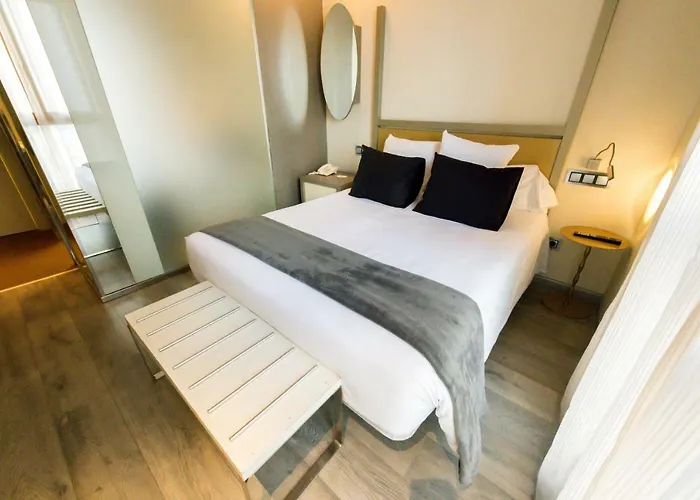 & Princesa Munia Hotel